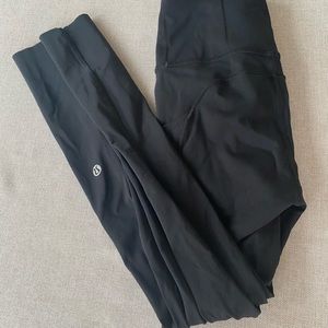25’ lulu leggings